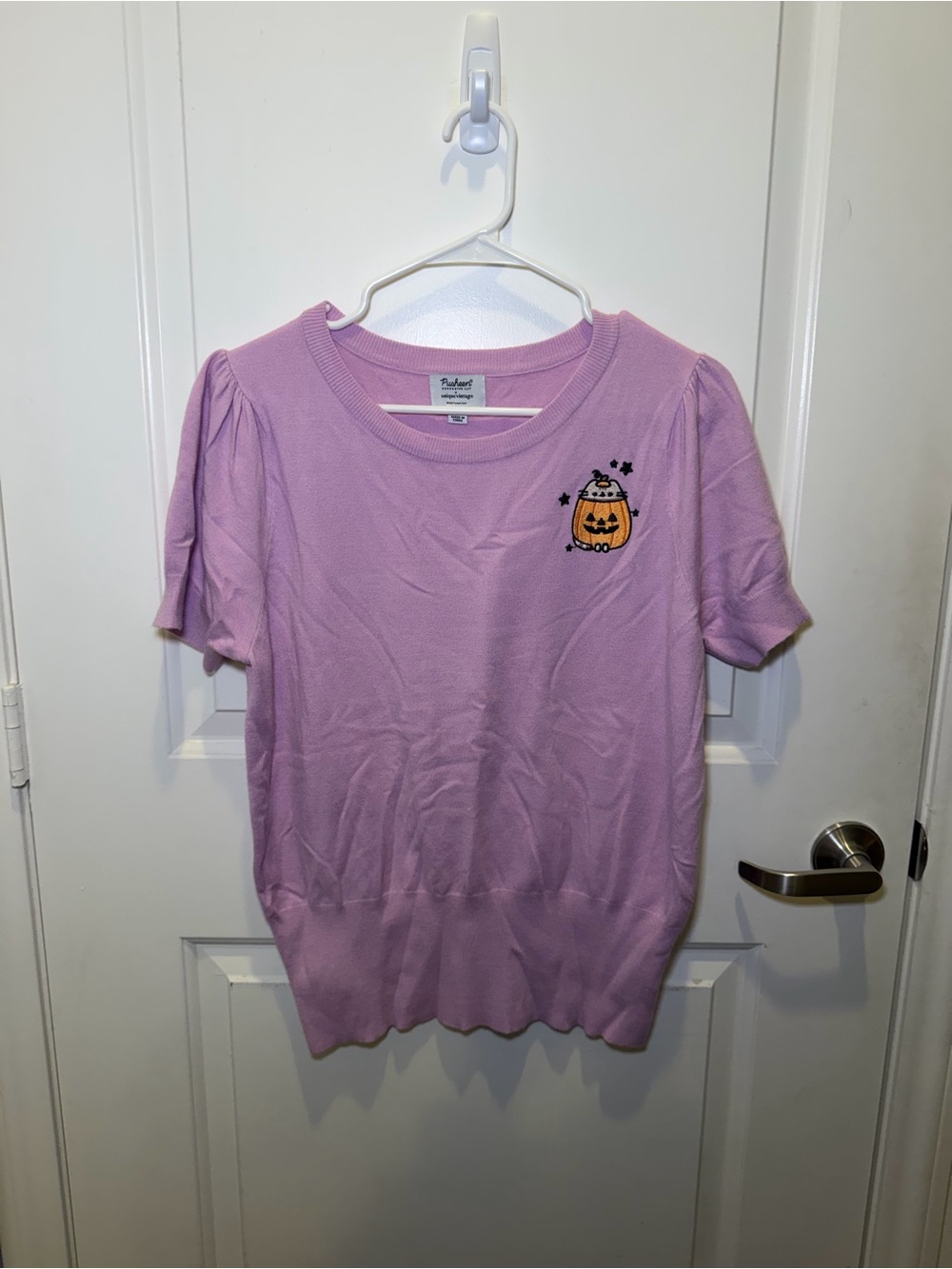 NWOT Unique Vintage x Pusheen The Cat Pumpkin Short Sleeve Ladies Sweater